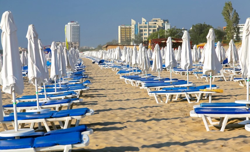 buying a home in Bulgaria by the sea